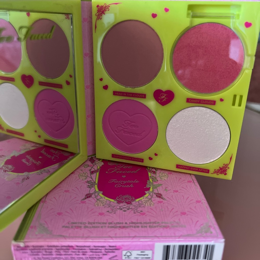 NIB Too Faced Fairytale Crush Blush/Highlighter Palette